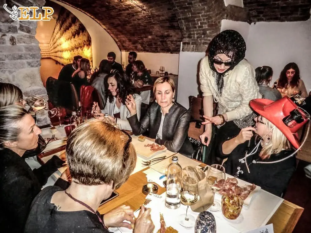 Cena con delitto The ELP - reperto fotografico N°71